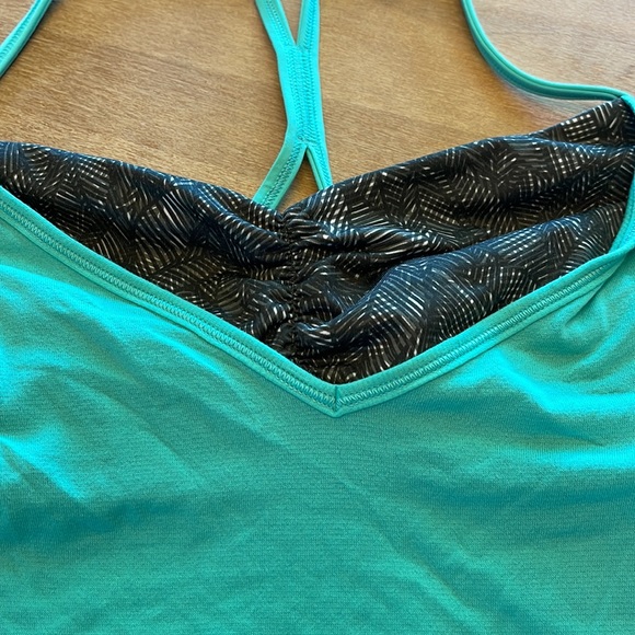 Lululemon Tank - Picture 2 of 5